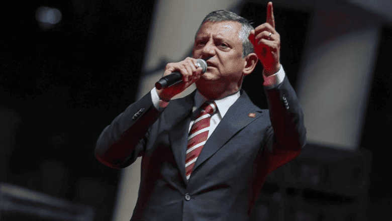 Özgür Özel MYK İstifası
