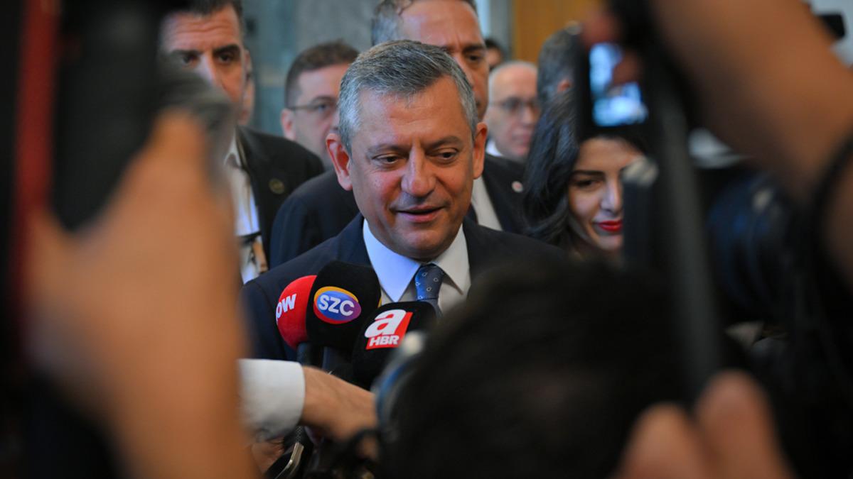 Yeni Parti Özel
